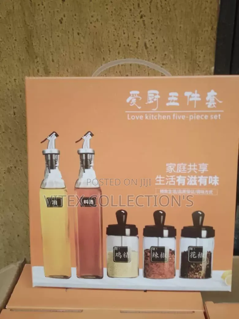 5in1 Oil Bottle and Spice Rack