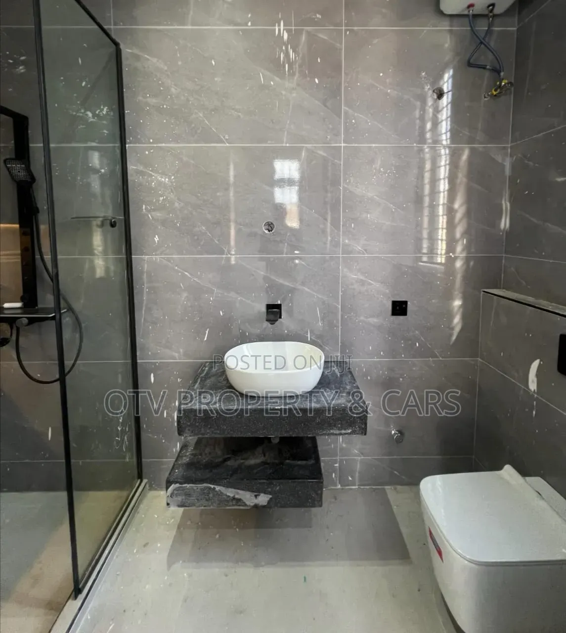 6bdrm Duplex in Lekki Phase 1 for sale