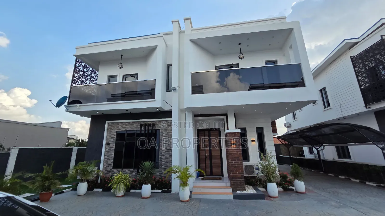 Furnished 3bdrm Duplex in Kolapo Ishola Gra for sale