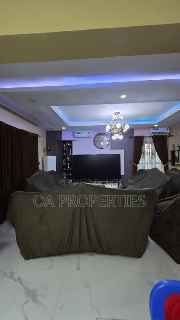 Furnished 3bdrm Duplex in Kolapo Ishola Gra for sale