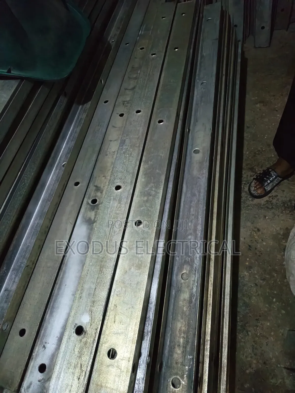 Channel Irons Local 6fit 4mm