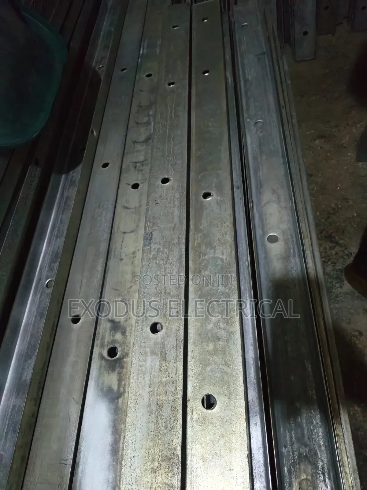 Channel Irons Local 6fit 4mm