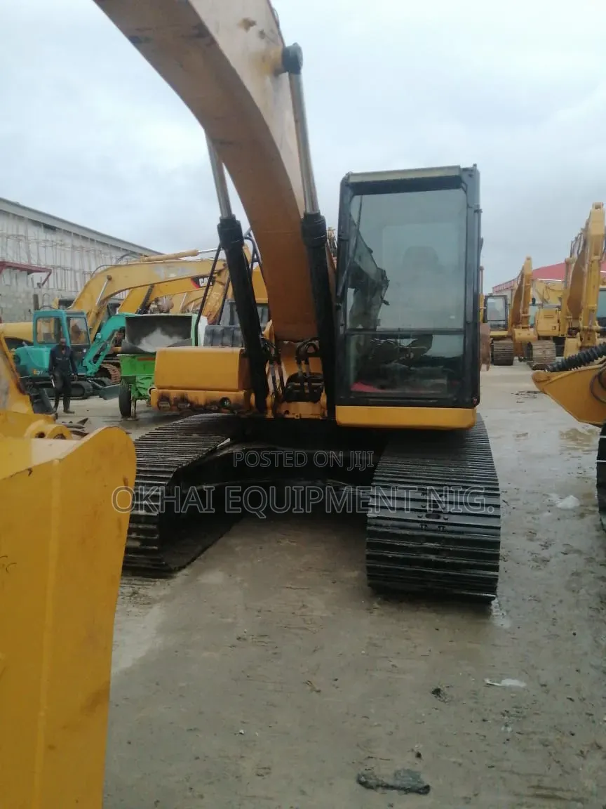 Direct Tokunbo Cat Excavator 320gc