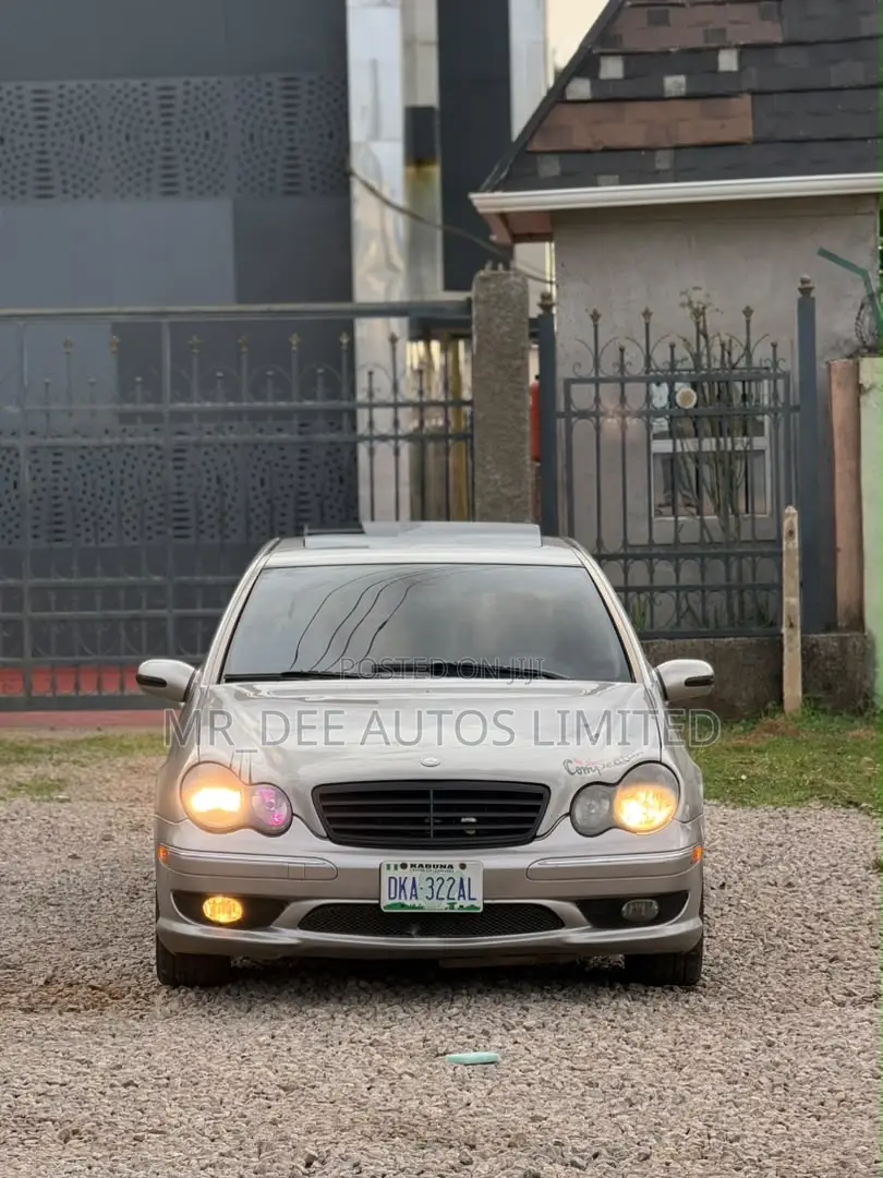 Mercedes-Benz C230 2007 Gray