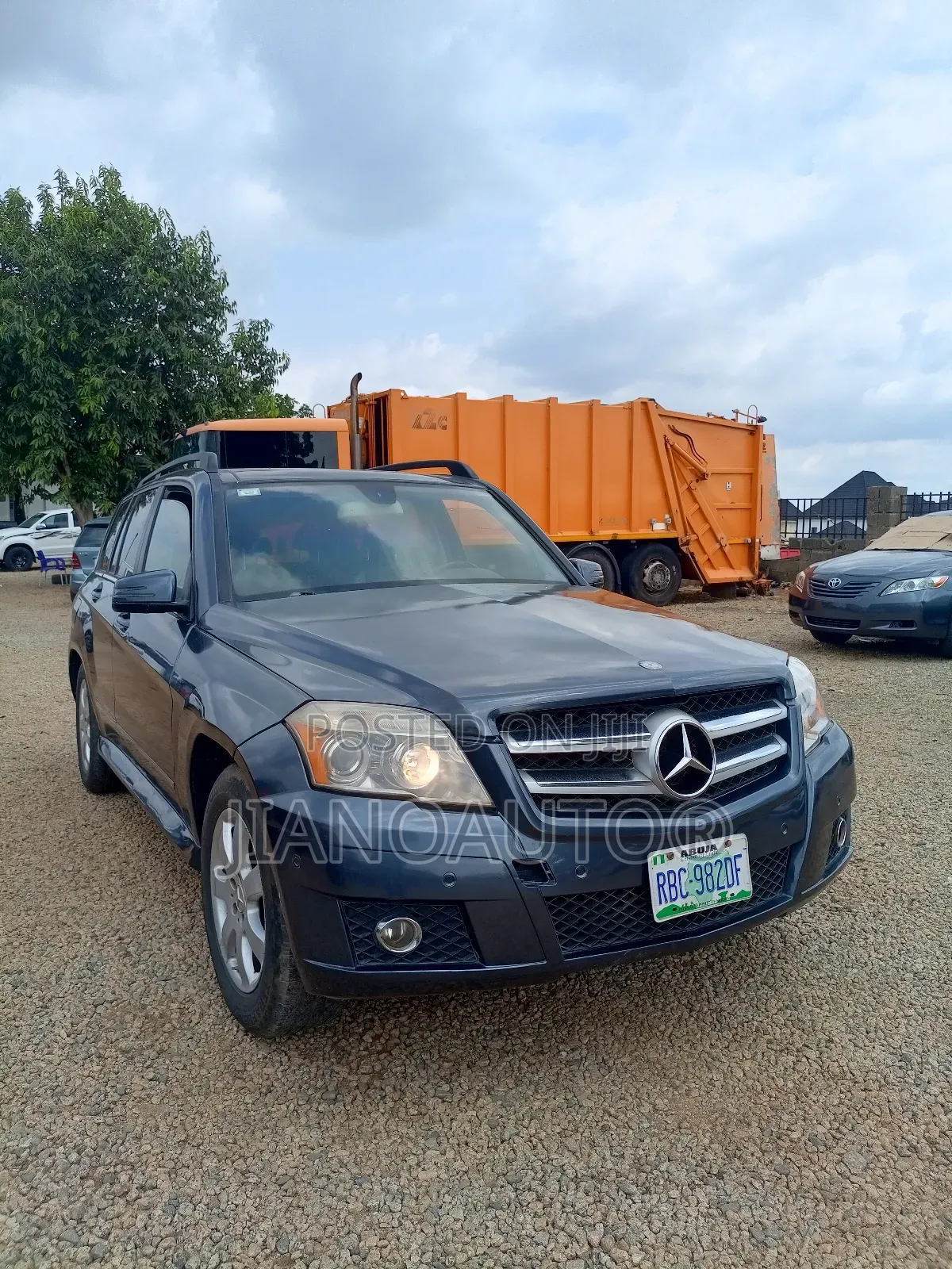 Mercedes-Benz GLK-Class 2010 Gray