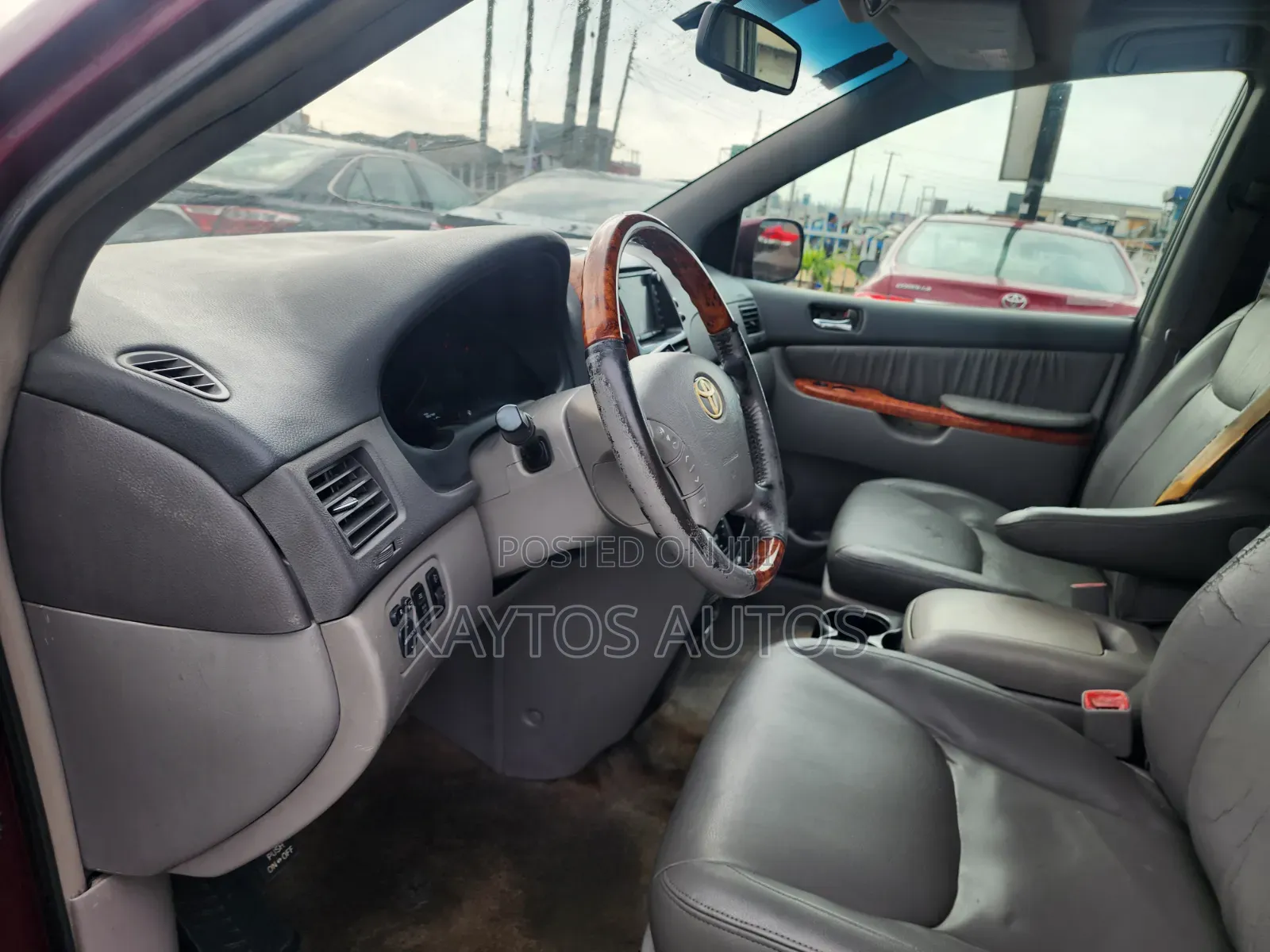 Toyota Sienna XLE Limited 4WD 2007 Red