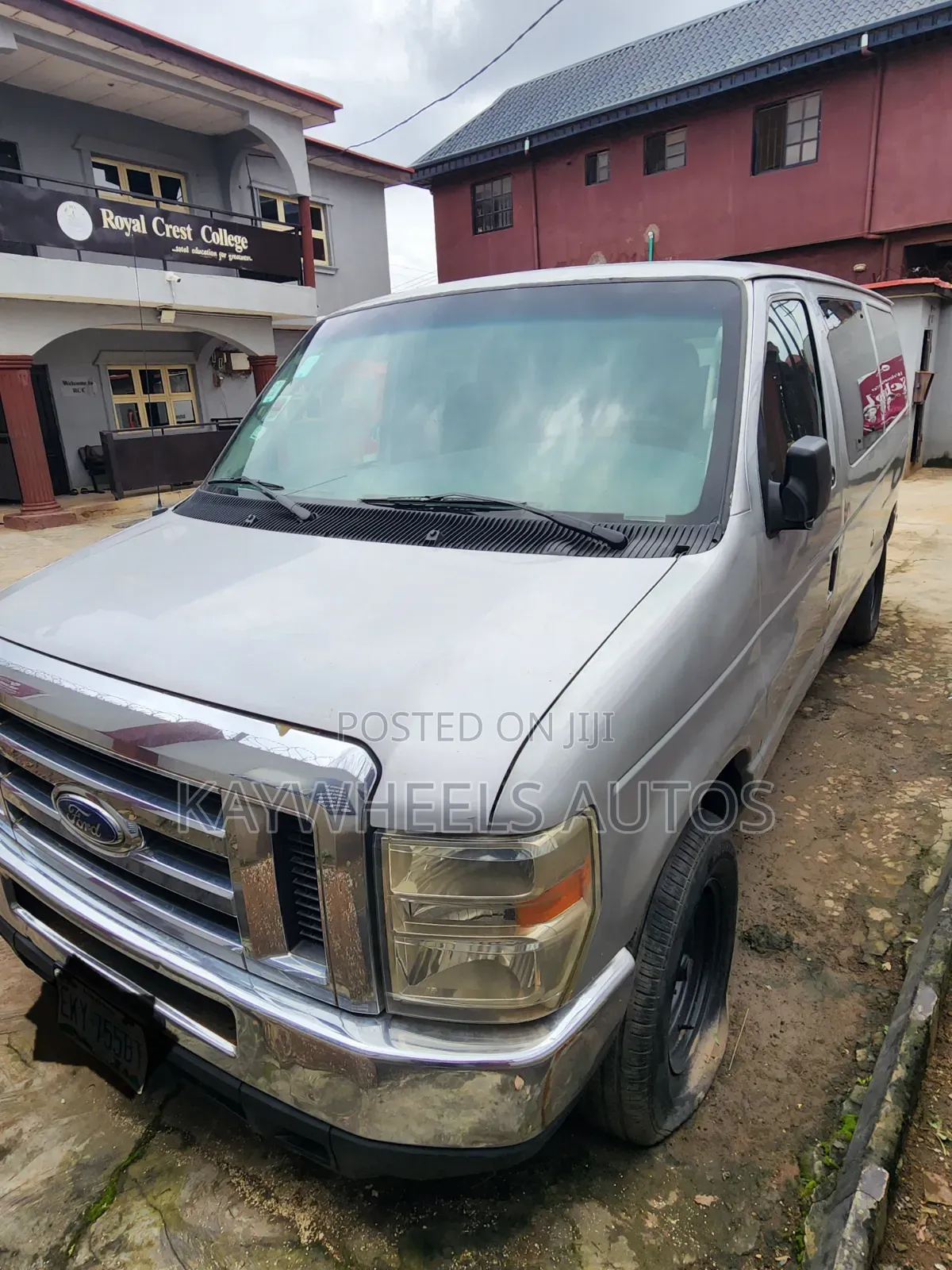 Ford E250 2008 Silver