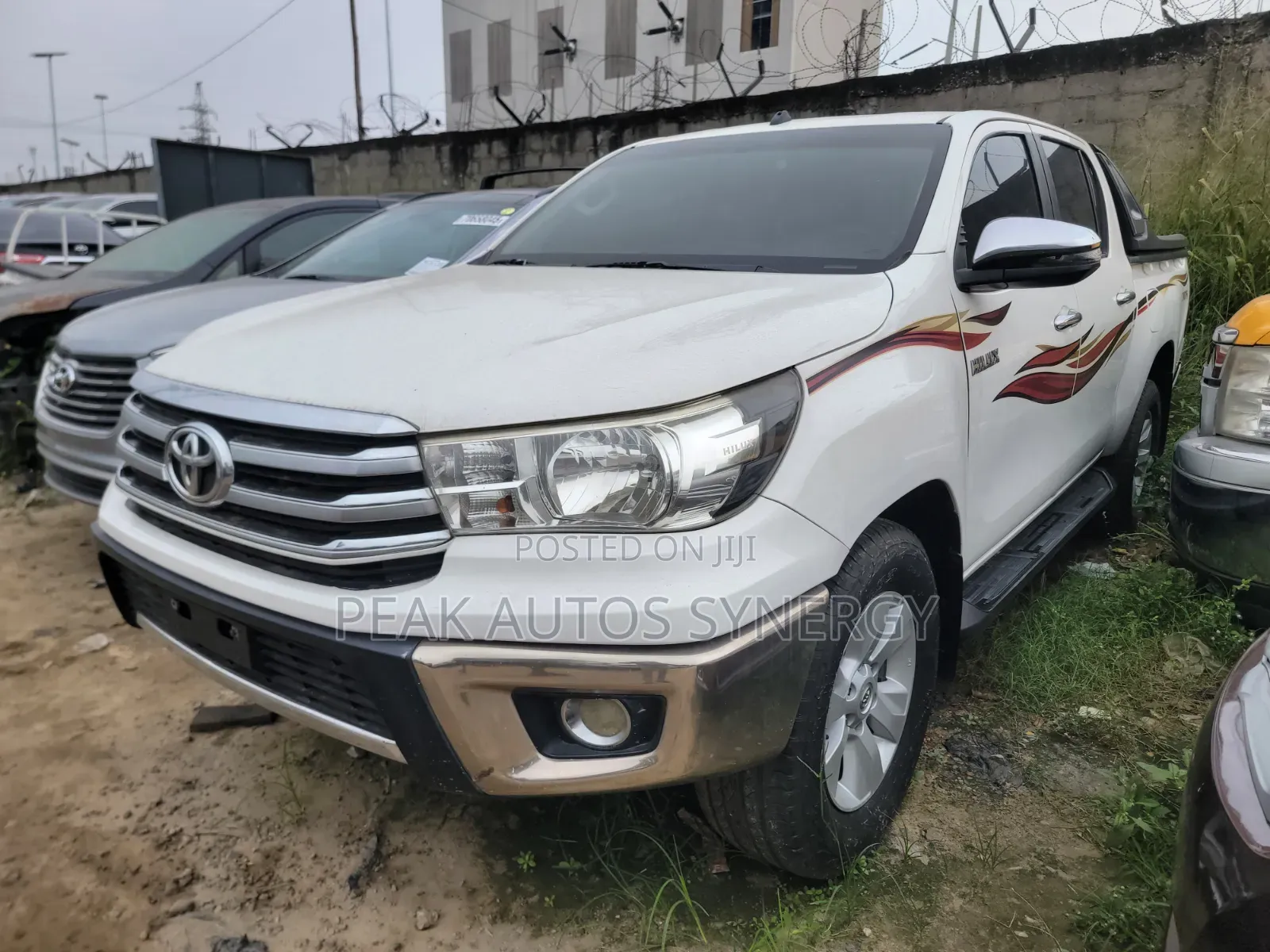 Toyota Hilux 2018 White