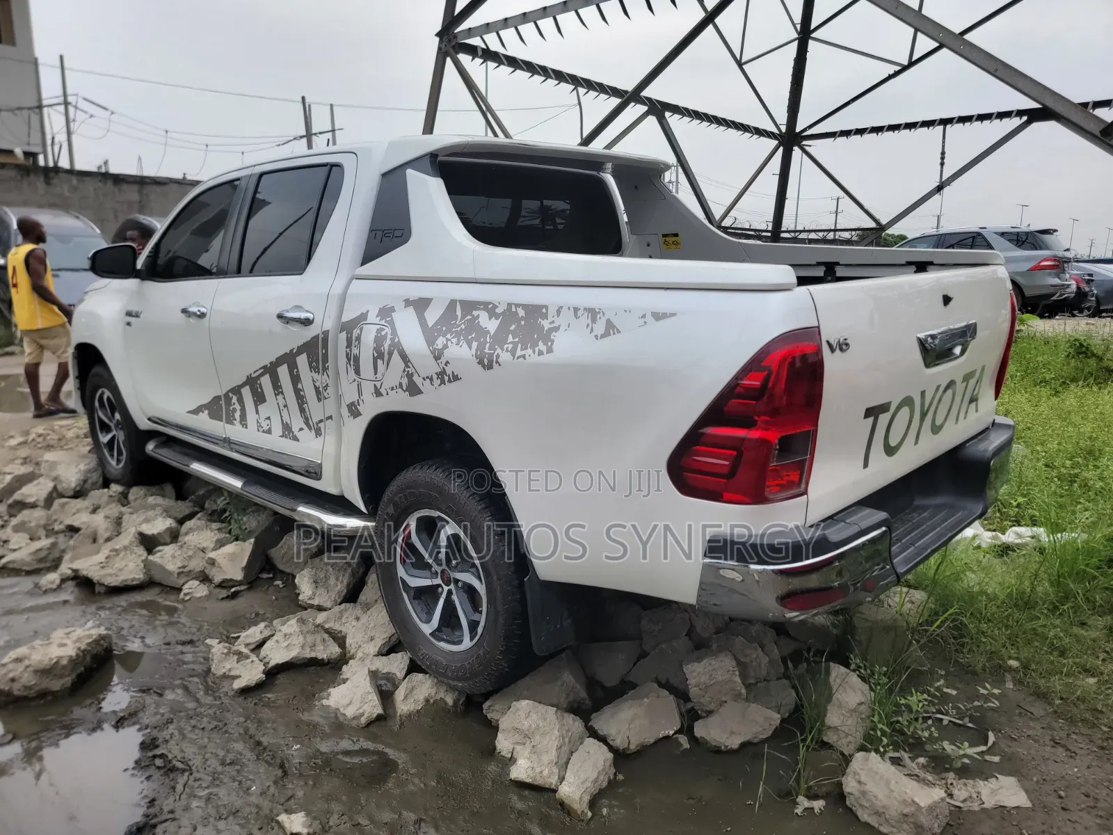 Toyota Hilux 2018 White