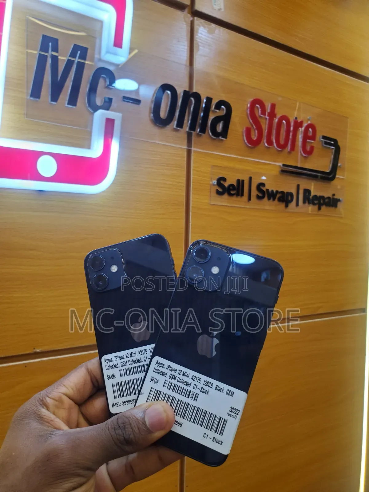 Apple iPhone 12 64 GB Black