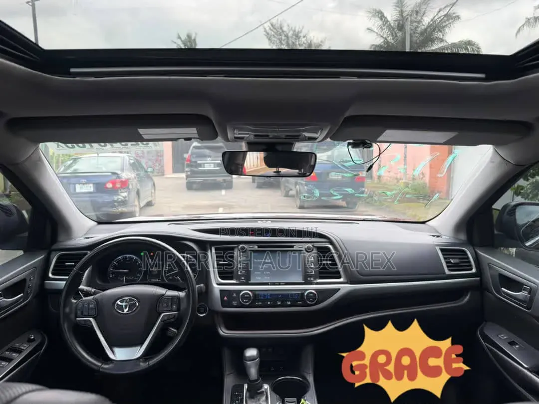 Toyota Highlander Limited 4x4 V6 (3.5L 6cyl 8A) 2017 Red
