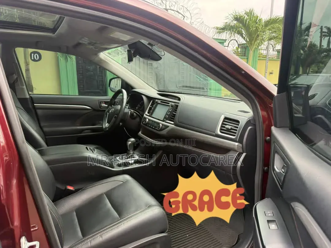 Toyota Highlander Limited 4x4 V6 (3.5L 6cyl 8A) 2017 Red