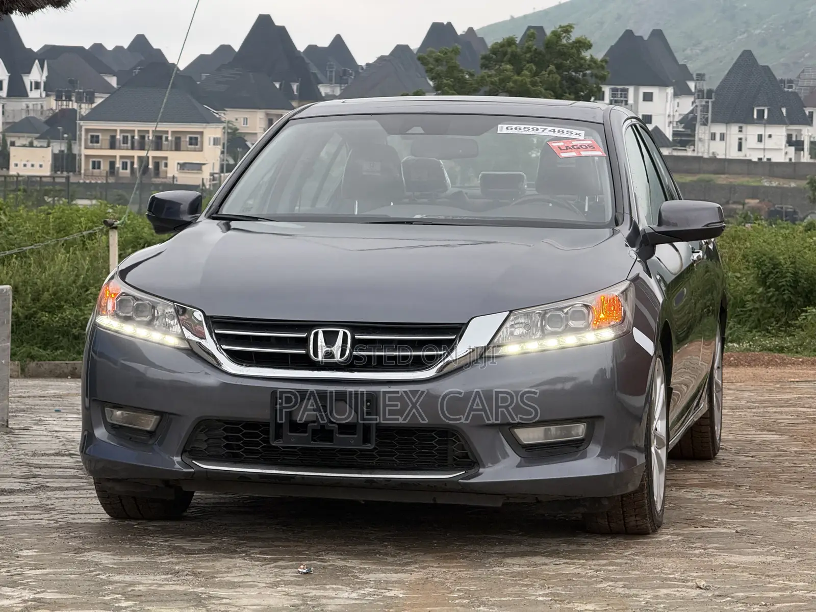 Honda Accord Touring V-6 4dr Sedan (3.5L 6cyl 6A) 2014 Gray