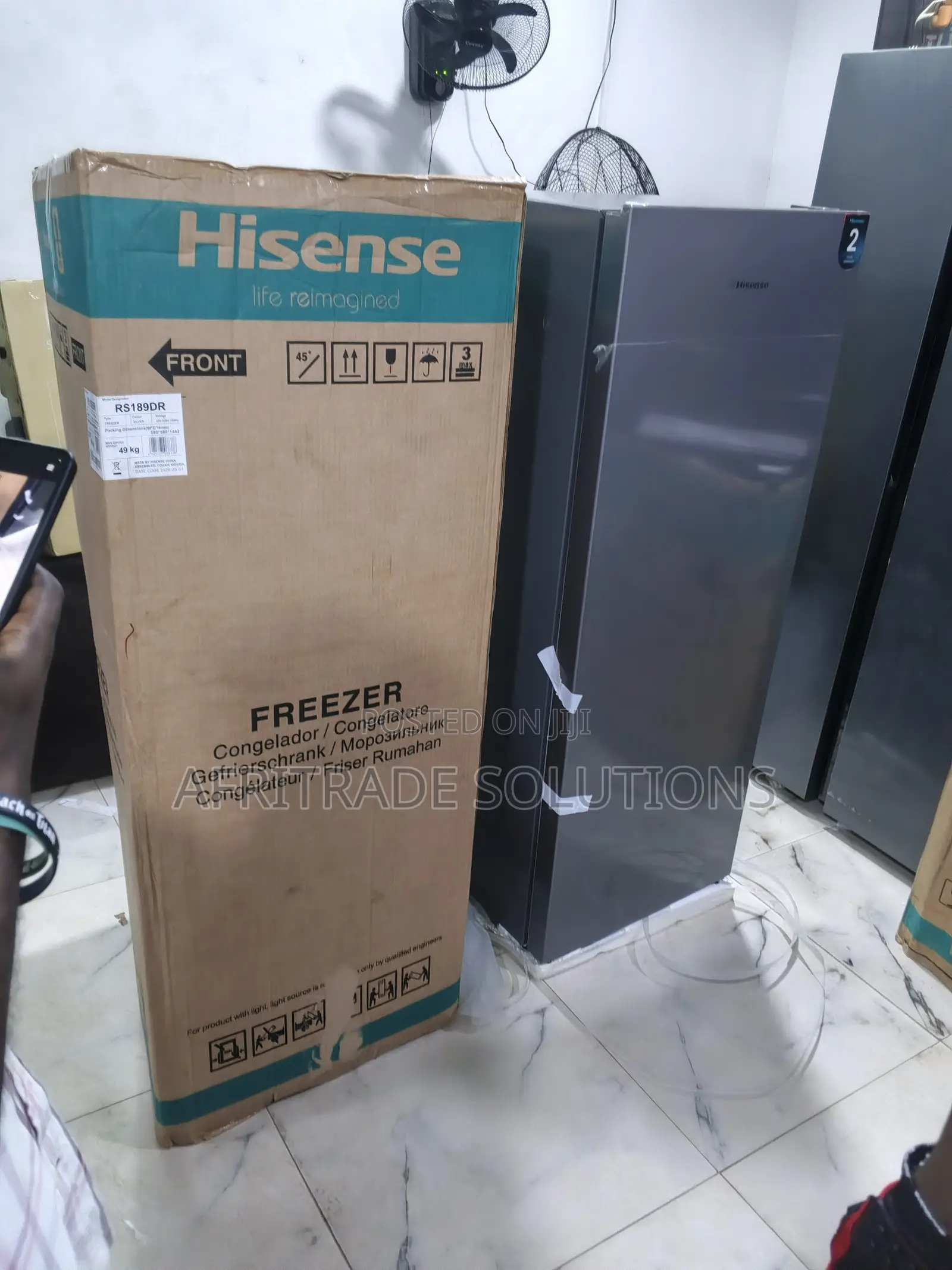 Hisense Vertical Standing Freezer 190l