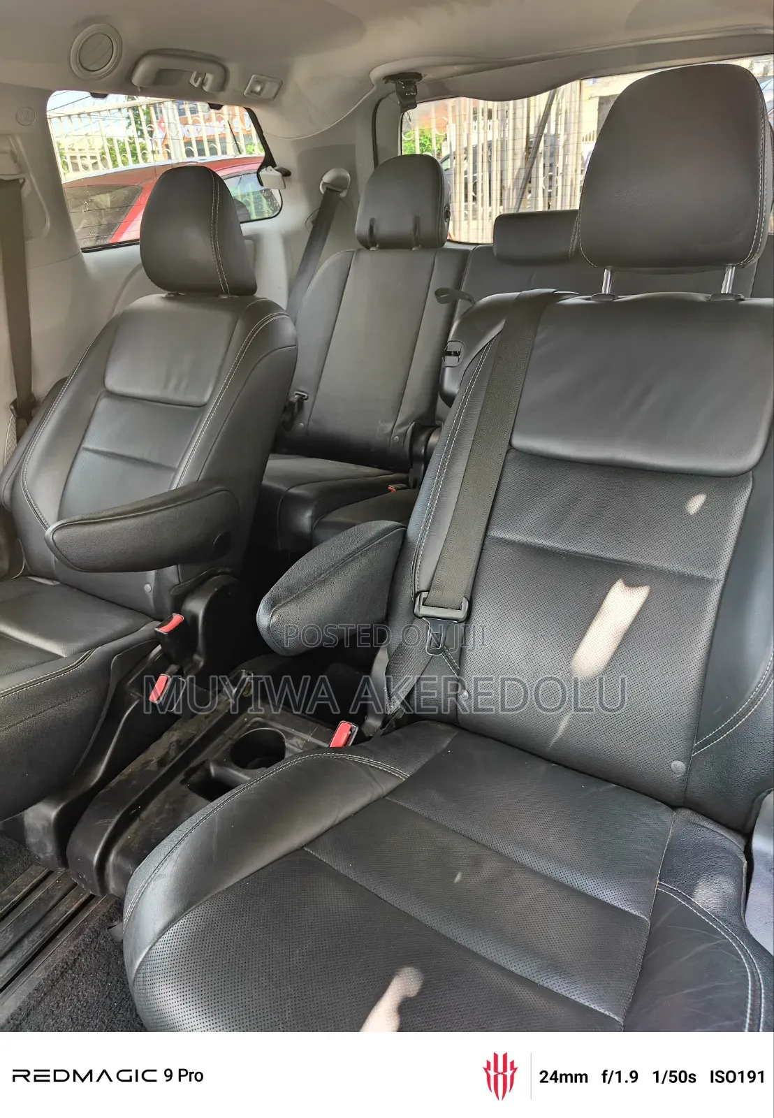 Toyota Sienna 2016 Blue