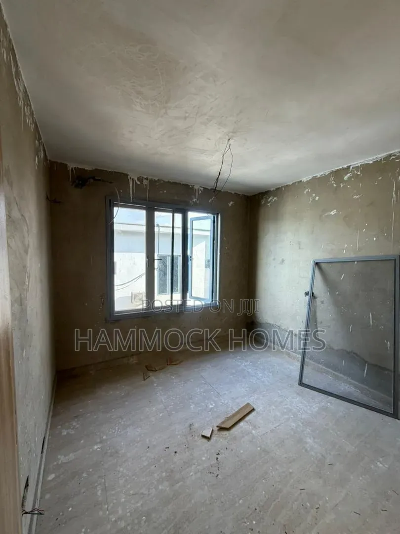 3bdrm Townhouse/Terrace in Awosika Avenue, Old Bodija for sale