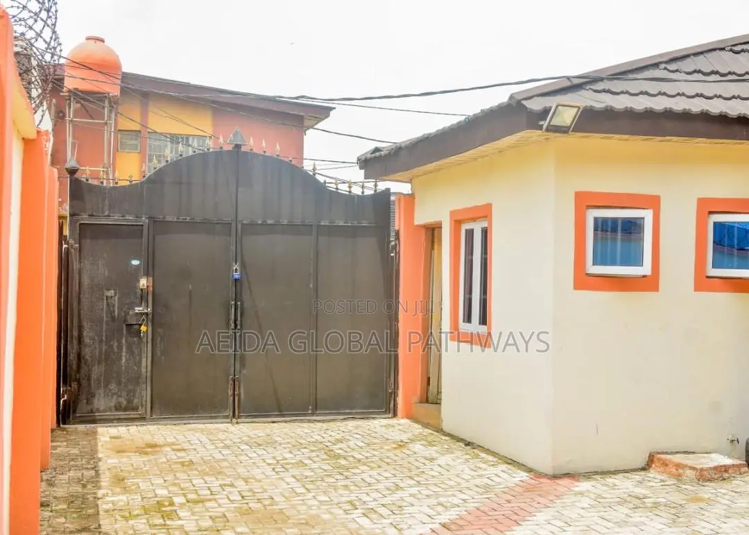 5bdrm Duplex in Dele Adedugbe, Abule Egba for sale