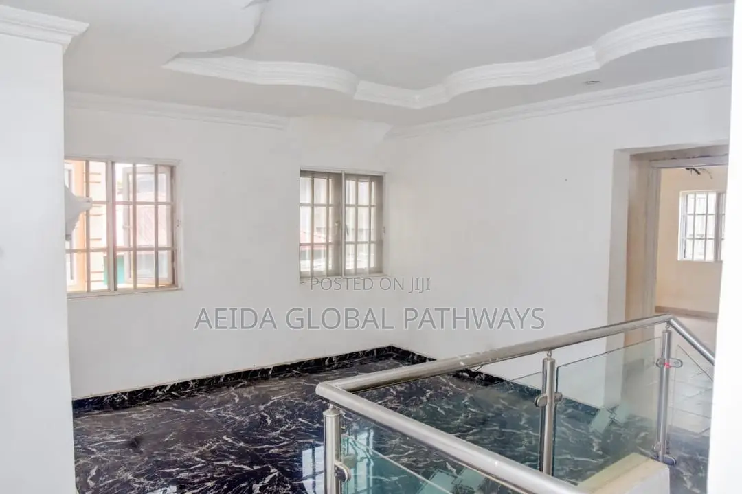 5bdrm Duplex in Dele Adedugbe, Abule Egba for sale