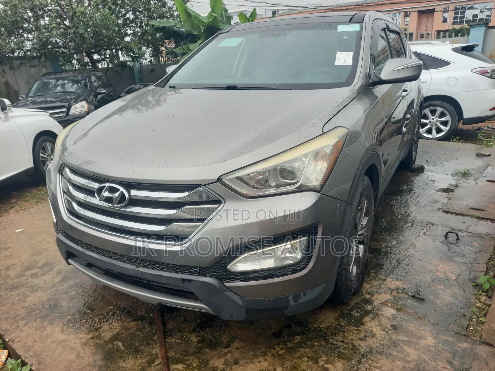 Hyundai Santa Fe 2013 Gray