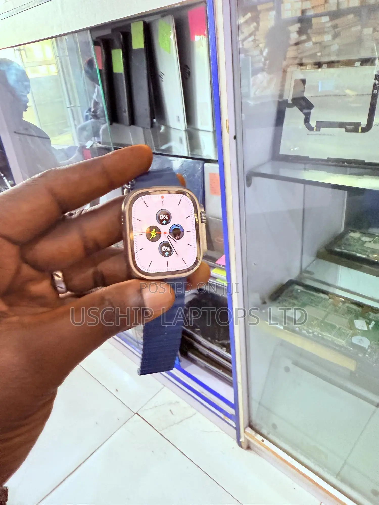 Apple Watch Ultra 2 49 Mm Titanium