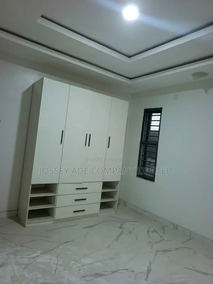 Furnished 5bdrm Duplex in Ikeja GRA for sale