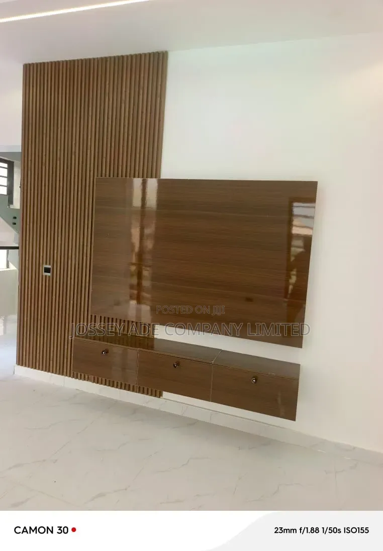 Furnished 5bdrm Duplex in GRA Phase 1 for sale