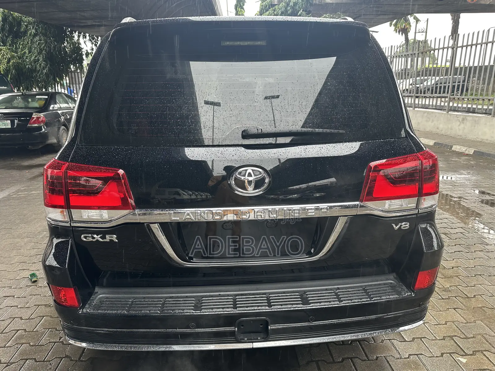 Toyota Land Cruiser 5.7 V8 GXR 2020 Black