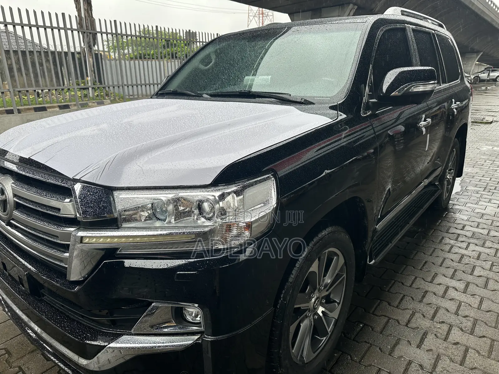 Toyota Land Cruiser 5.7 V8 GXR 2020 Black
