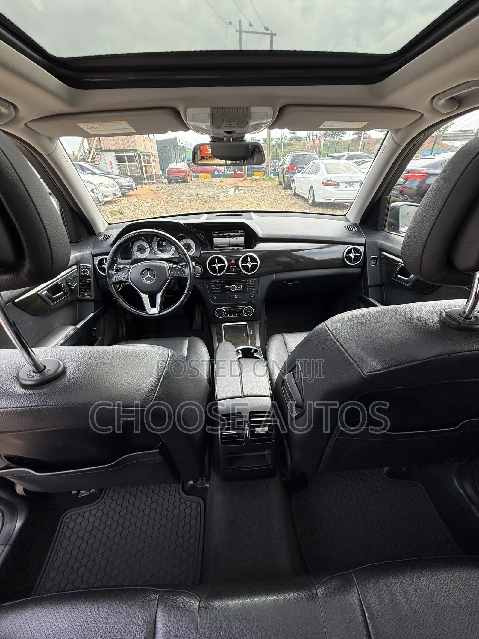 Mercedes-Benz GLK-Class 350 SUV 2013 Gray