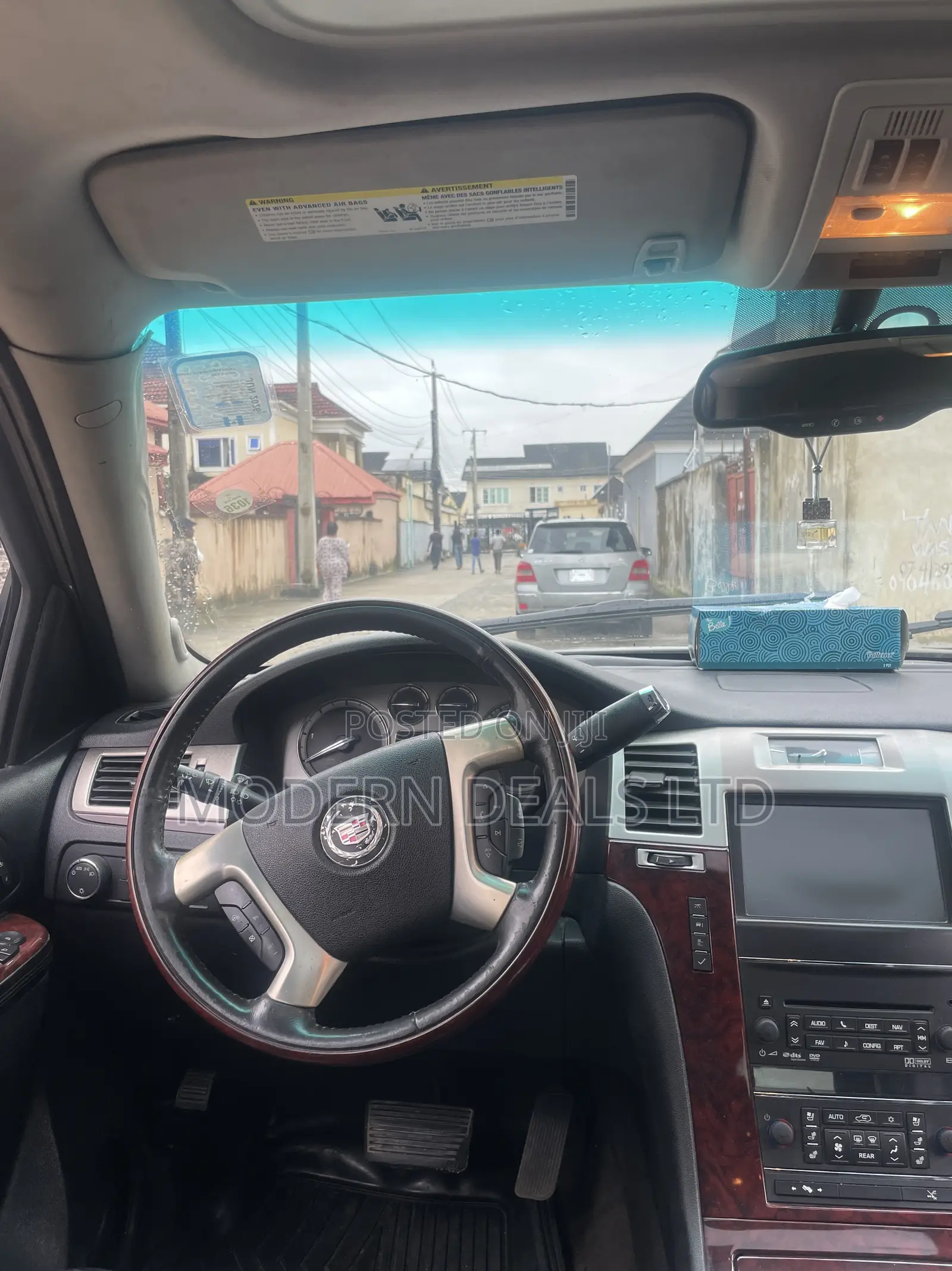 Cadillac Escalade 2010 Black