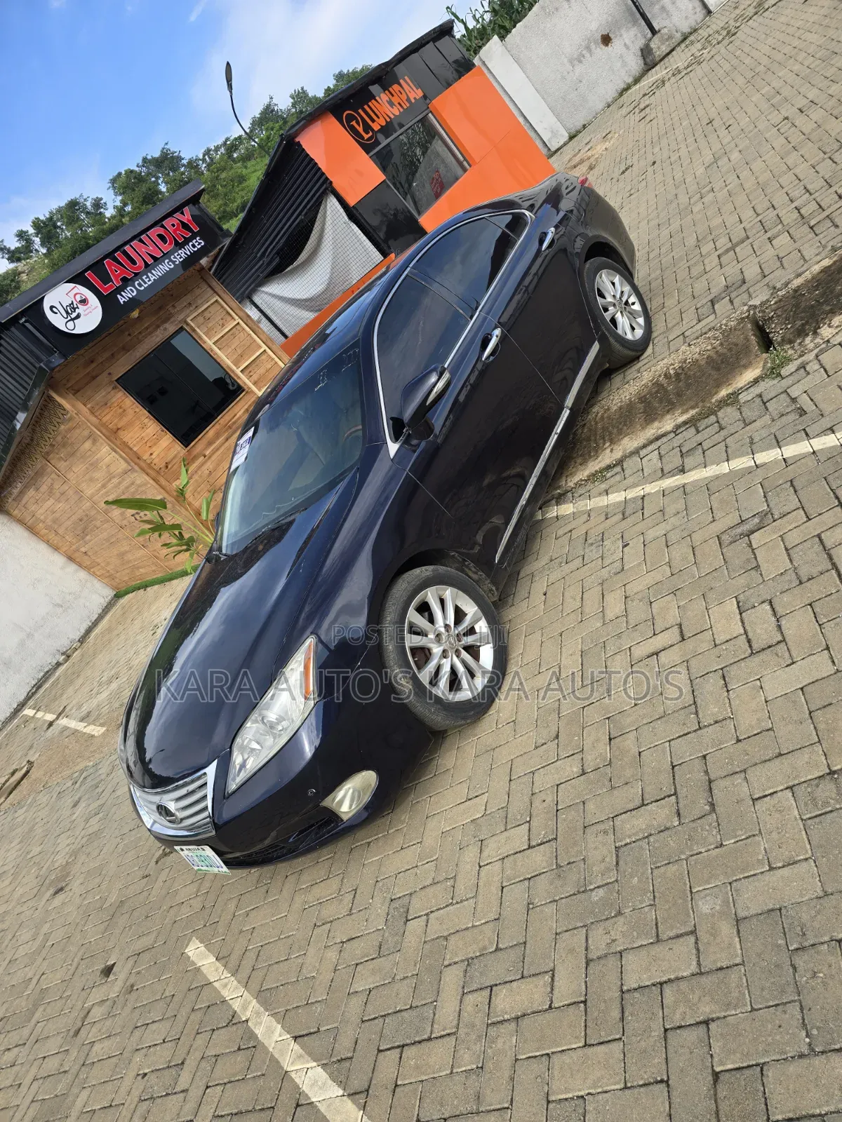 Lexus ES 350 2010 Blue