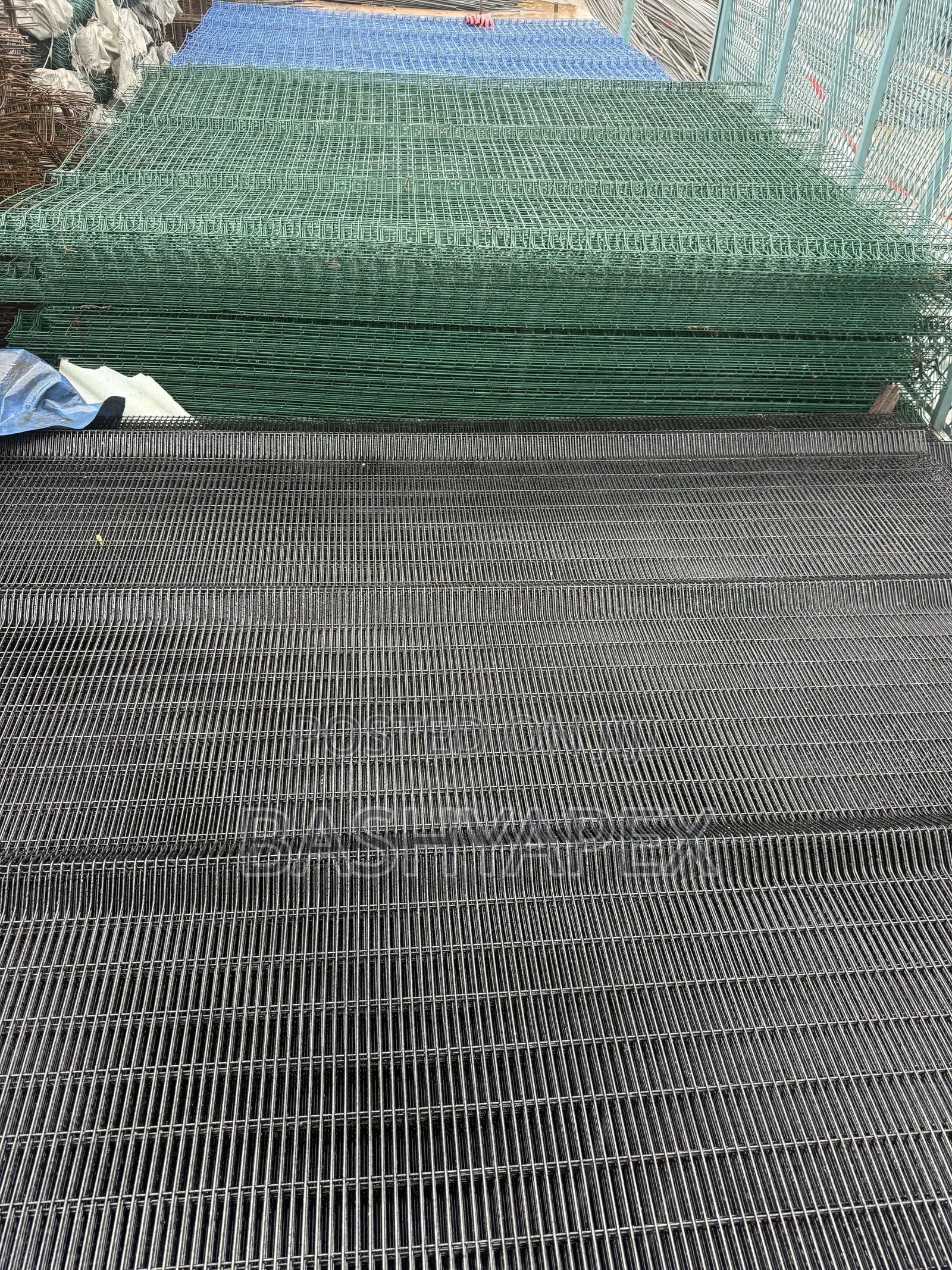 Anti-Finger 2x4(Finger) Panel Mesh Wire Black Green Blue With Pole