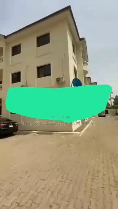 18bdrm Apartment in Mabushi for sale