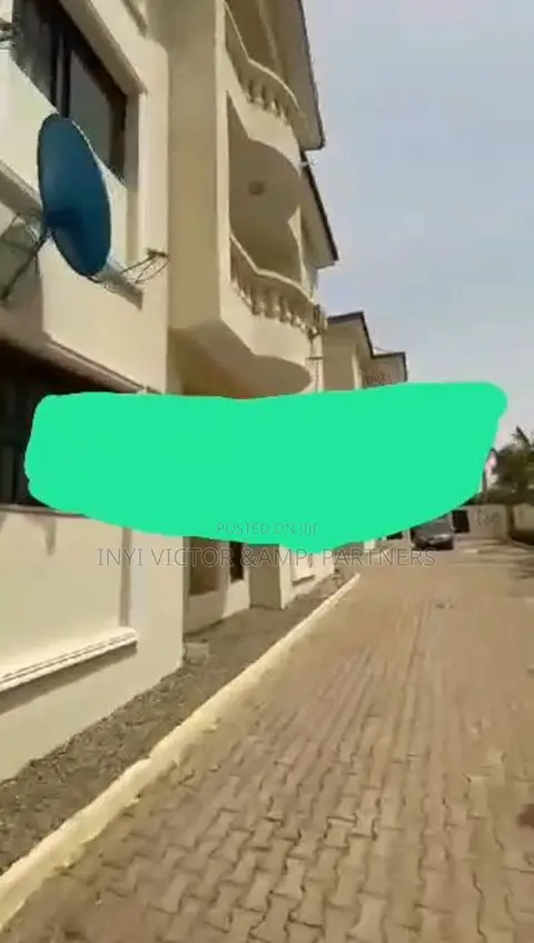 18bdrm Apartment in Mabushi for sale