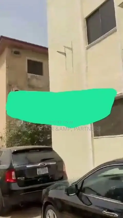 18bdrm Apartment in Mabushi for sale