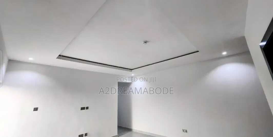 2bdrm Apartment in Alausa for sale