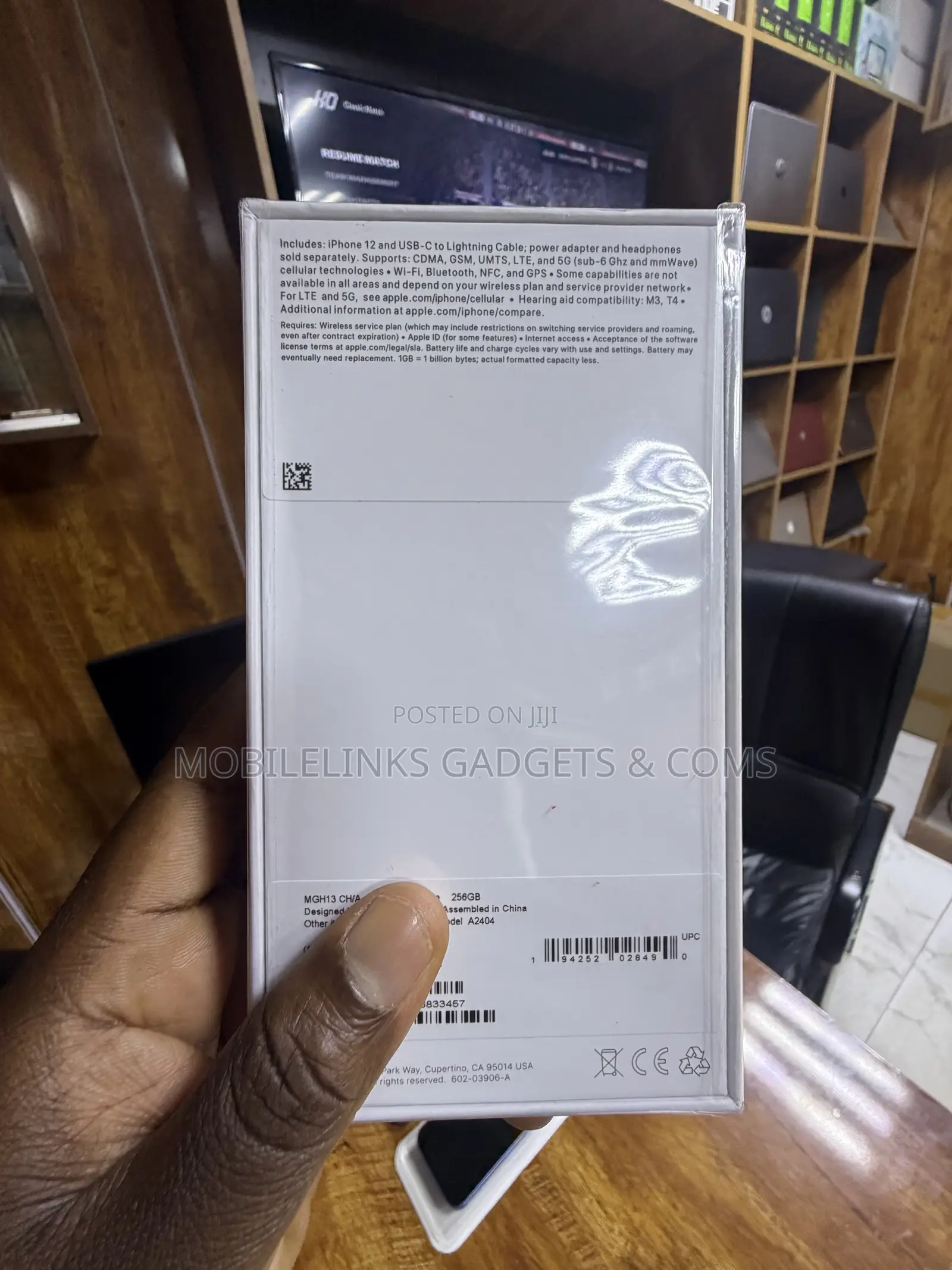 New Apple iPhone 12 256 GB Silver