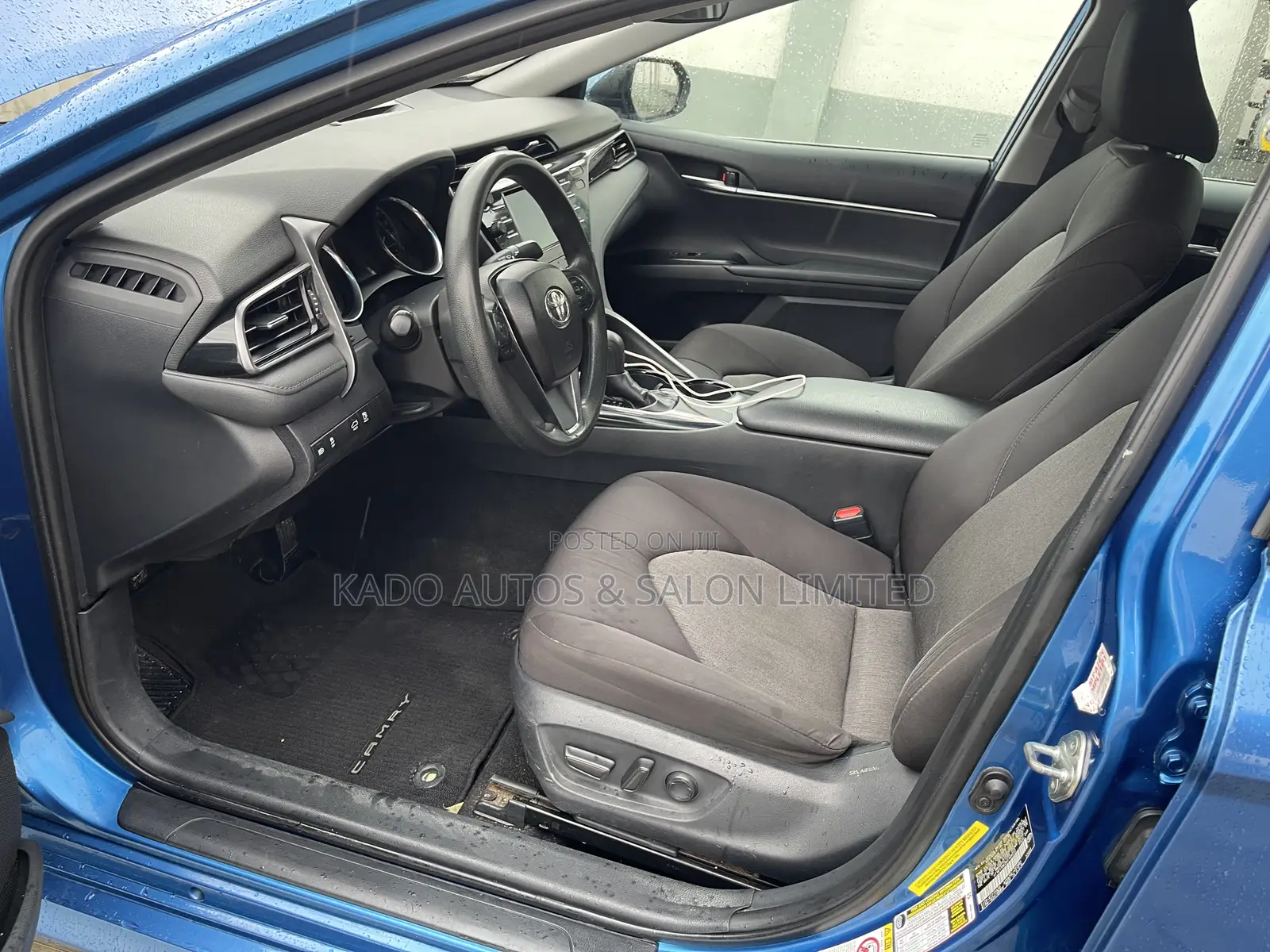 Toyota Camry 2019 Blue