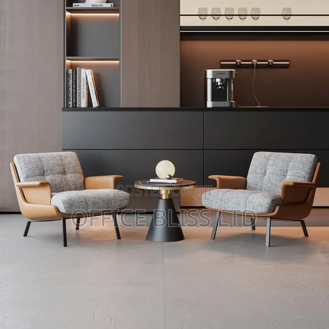 A Set of Luxury Lesiure Sofa Armchair ( Hotel Apartment)