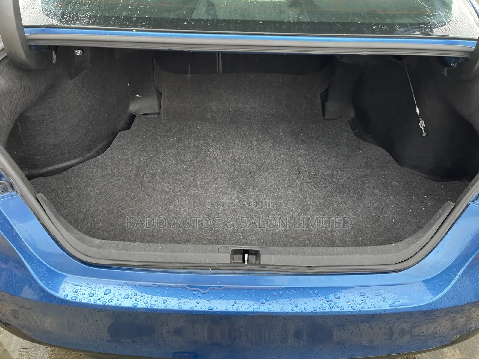 Toyota Camry 2019 Blue