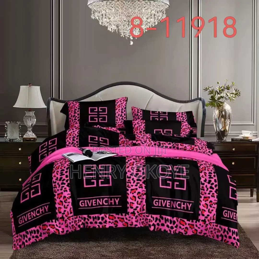 Bedsheet for U