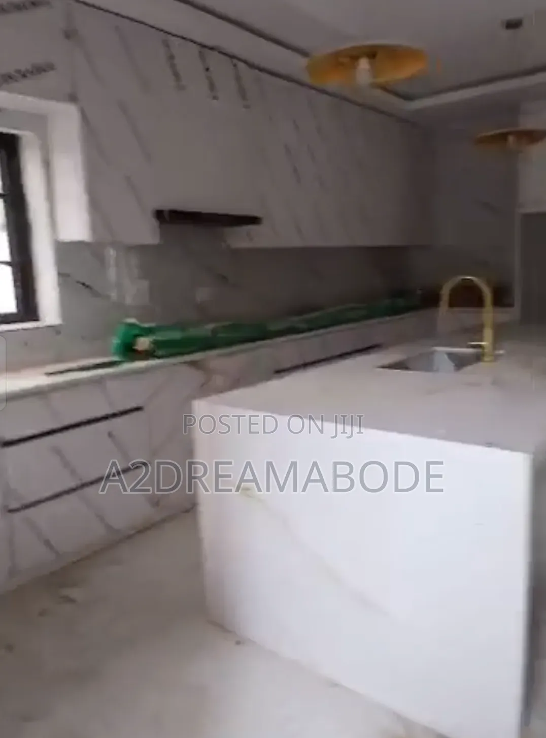 5bdrm Duplex in Ogudu for rent