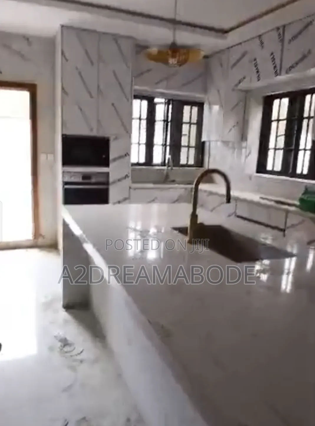 5bdrm Duplex in Ogudu for rent