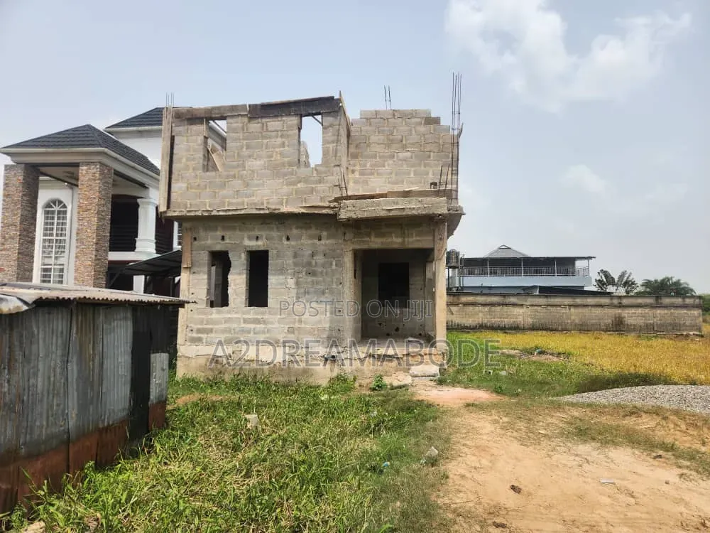 5bdrm Duplex in Opic, Isheri North for sale