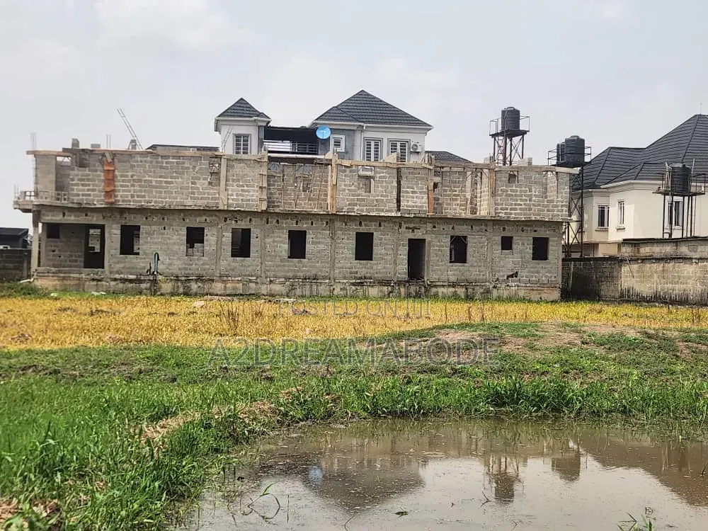 5bdrm Duplex in Opic, Isheri North for sale