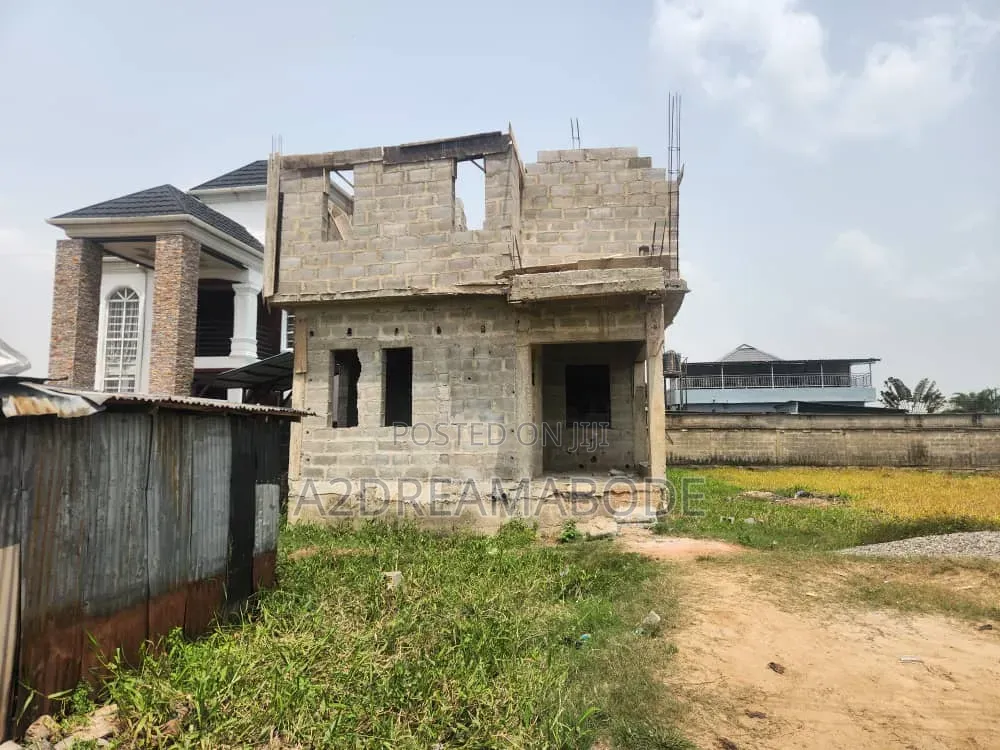 5bdrm Duplex in Opic, Isheri North for sale