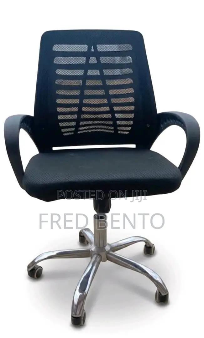 Victor Swivel Chair