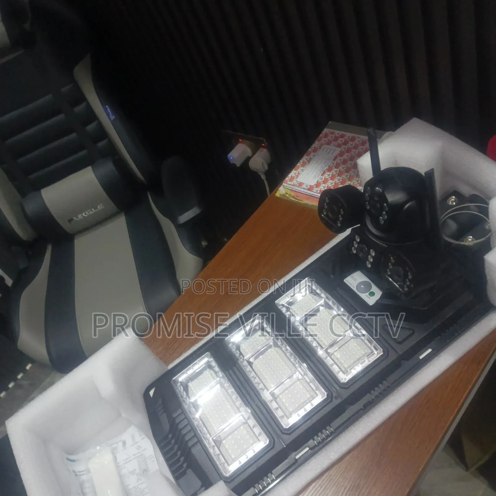 24 Hours Solar Light Camera