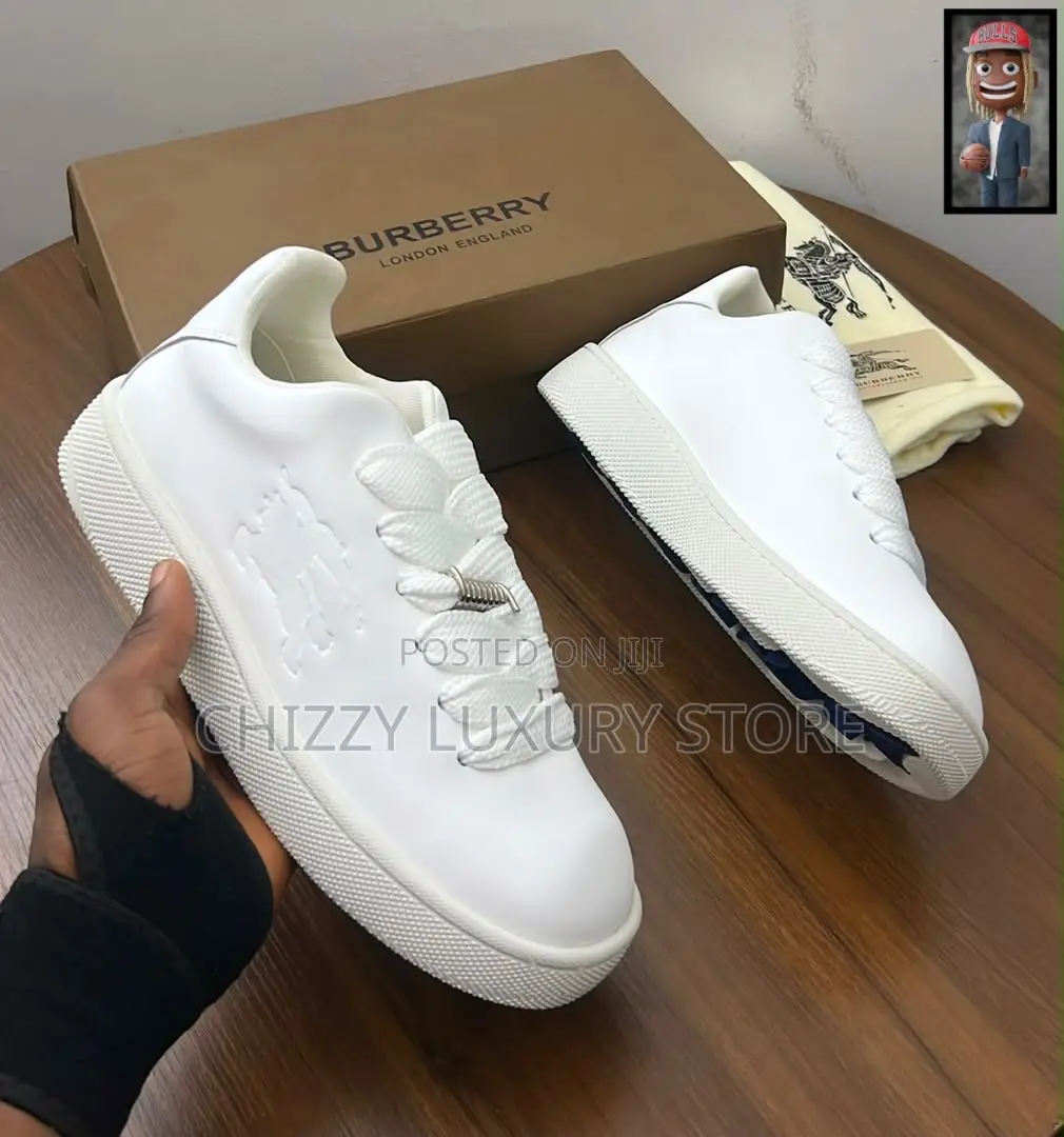 Burberry Quality Luxury Men Sneakers