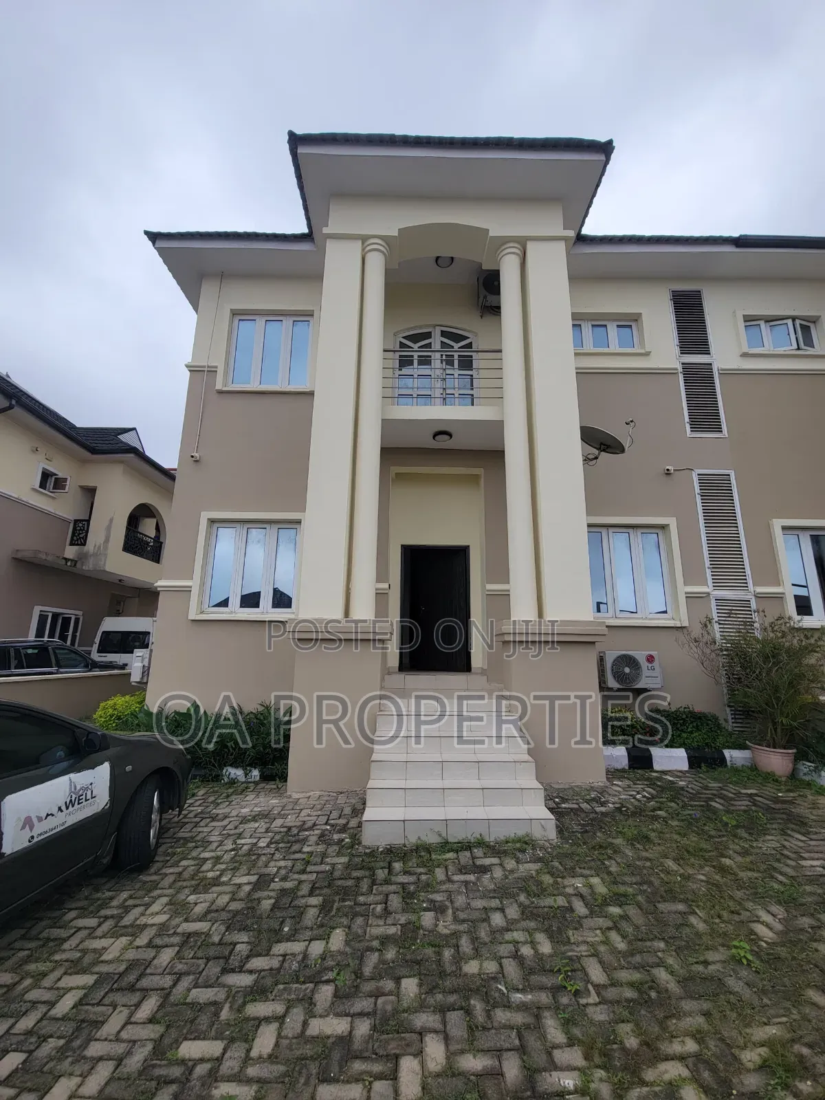 Furnished 4bdrm Duplex in Olive Court Agodi for rent